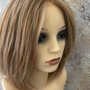 Womens Wig  Honey Ginger